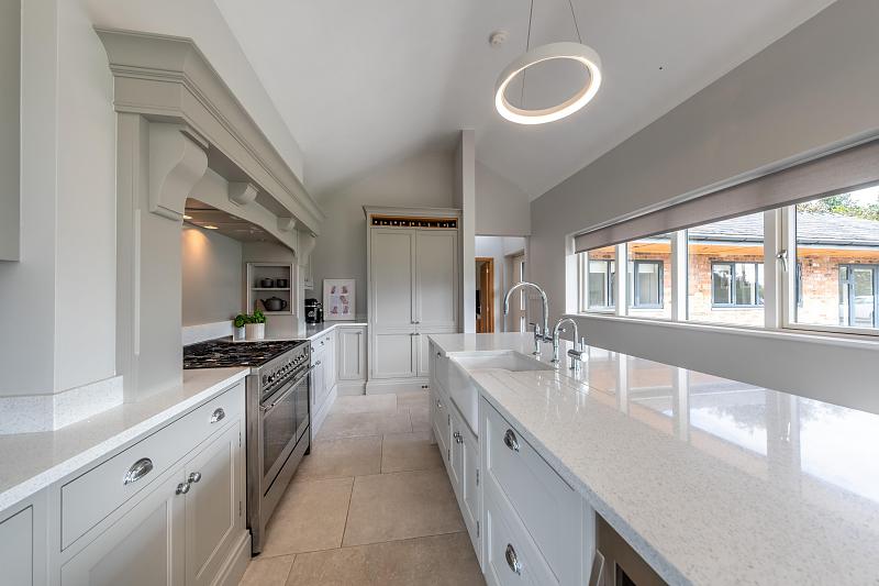 Kitchen features